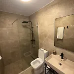 Minimalistic Luxury Sarandë